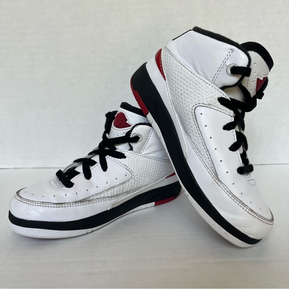 Nike Air Jordan 2 Retro TD  “Chicago” 2022 AJ2 DQ8563-106 Toddler Size 10C